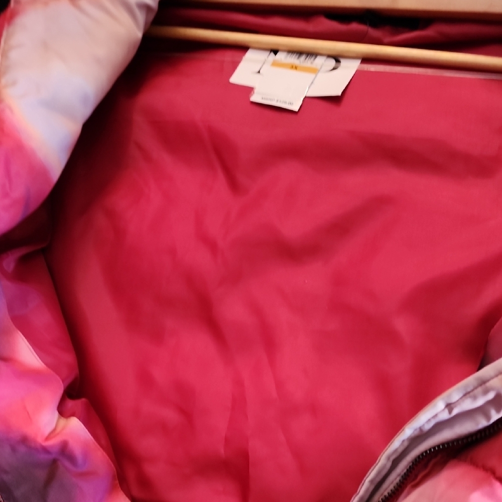 Parker Pink and Purple Puffer Jacket with Quilted Design - Picture 7 of 7
